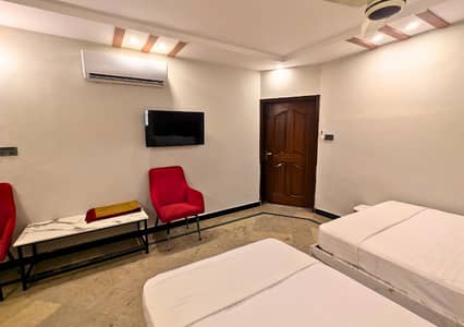 dove inn hotel muslim mor wahdat road lahore