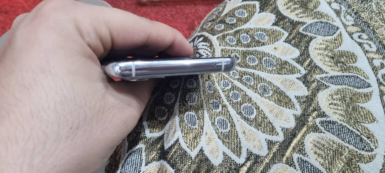 One Plus 9 Pro 5
