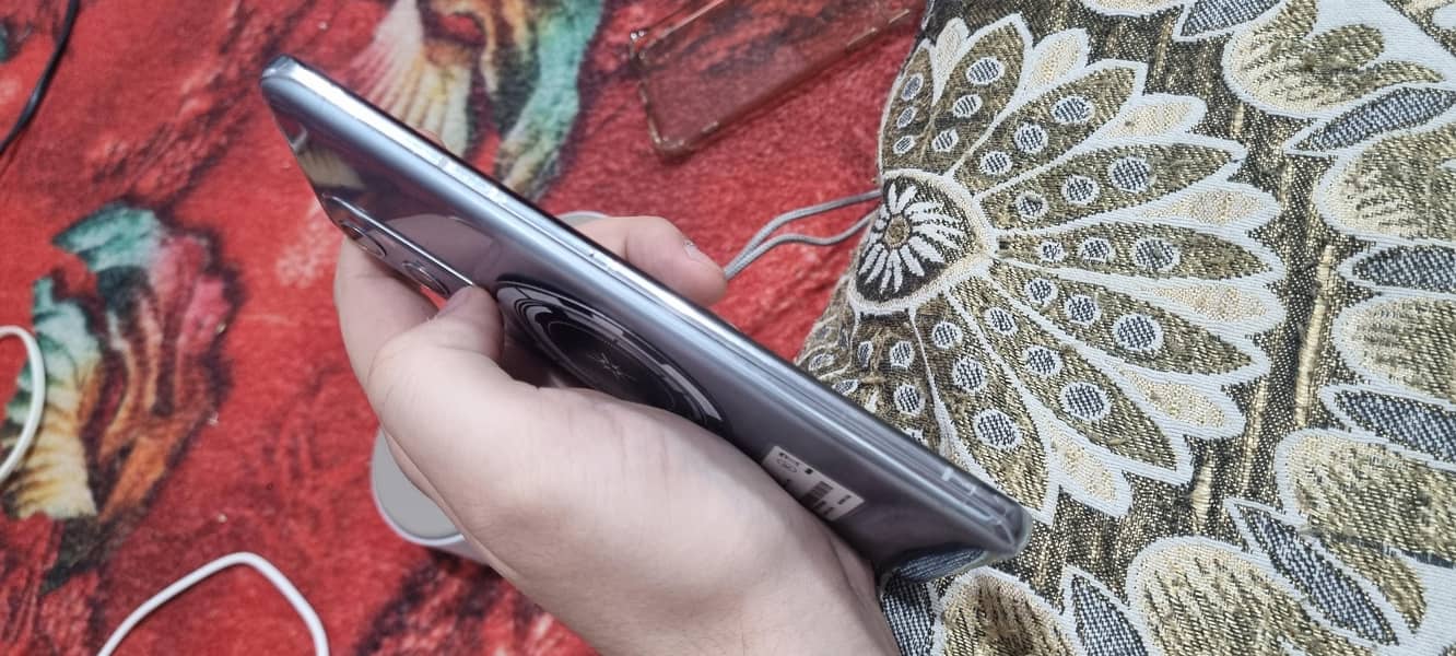 One Plus 9 Pro 8