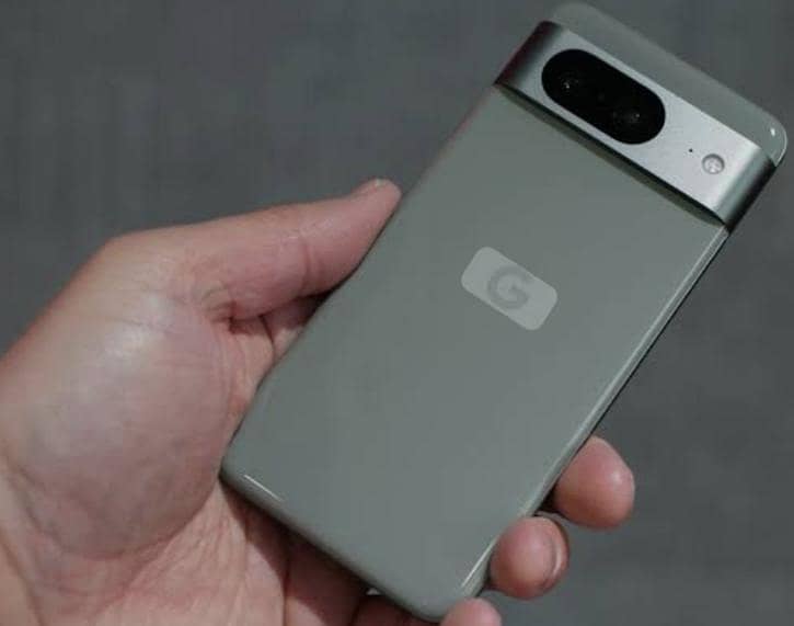 Google Pixel 8 3