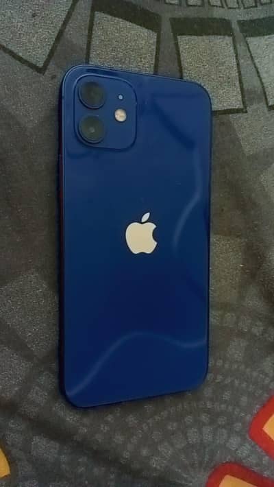 Apple iPhone 12