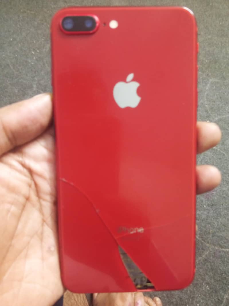 Apple iPhone 8 Plus 1