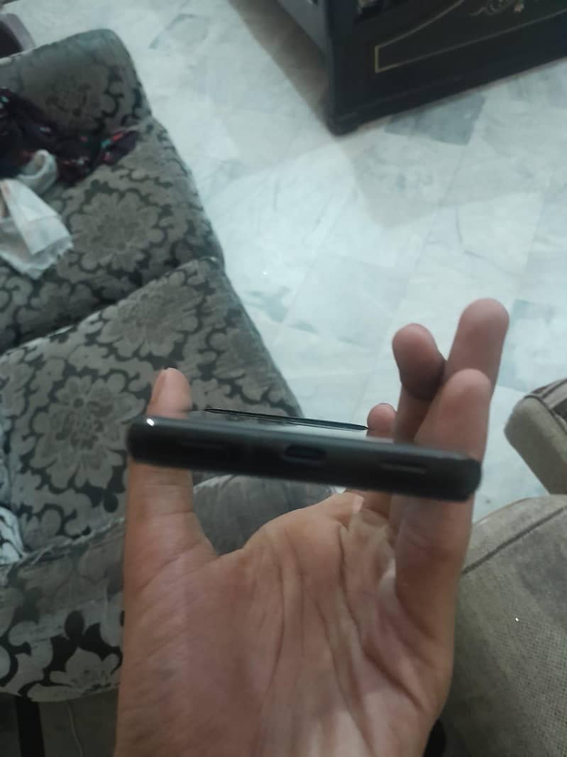 Google Pixel 6a 3