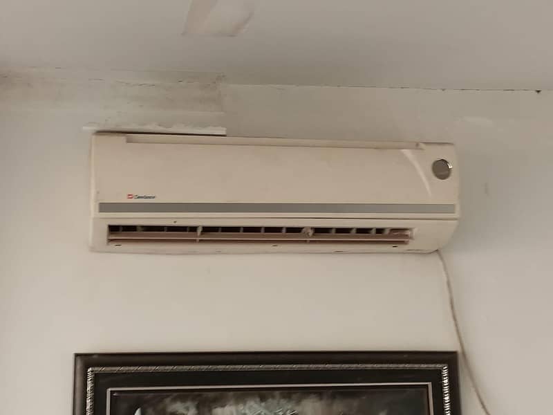 Dawlance Split AC going cheap 1