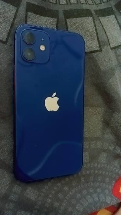 Apple iPhone 12