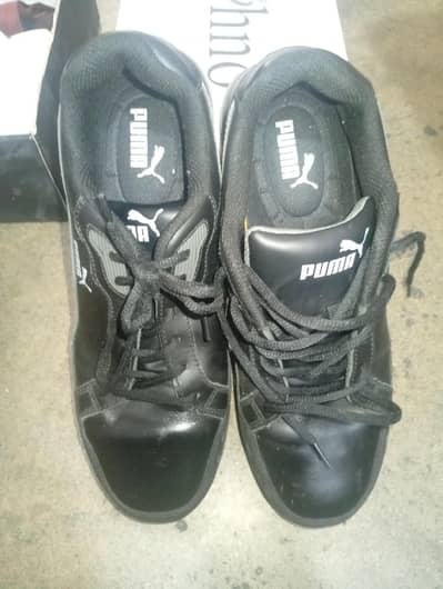 new imported shoes orignal brand for sale urgent.