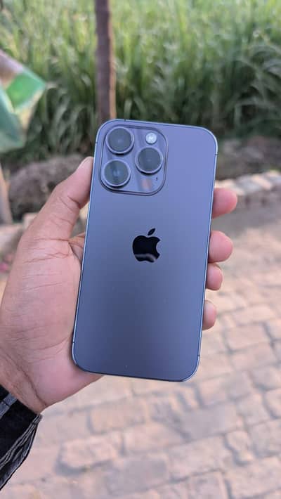 Apple iPhone 14 Pro