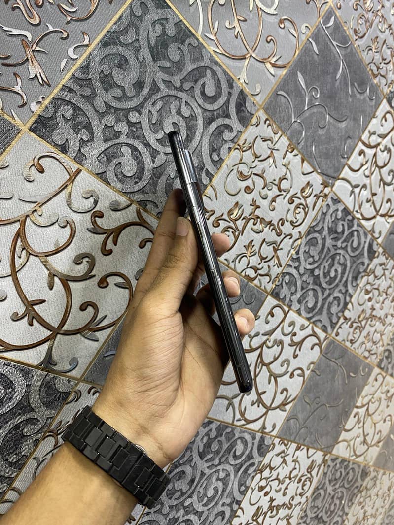 Google Pixel 7 Pro 2