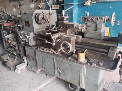 lathe machine 5.5 ft