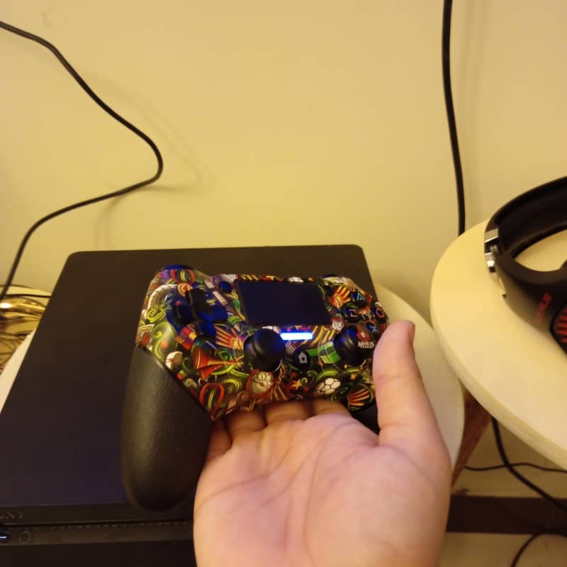 ps4 slim 4