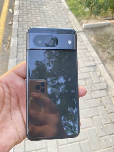 Google Pixel 8