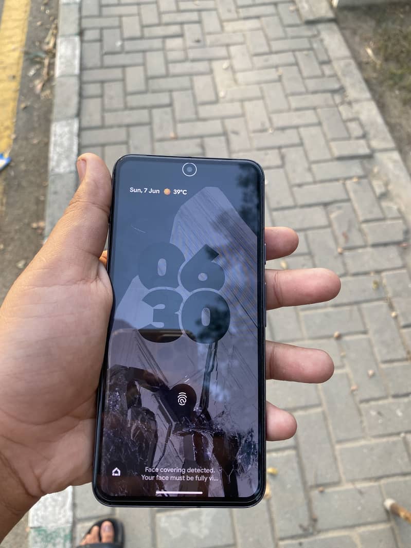 Google Pixel 8 3