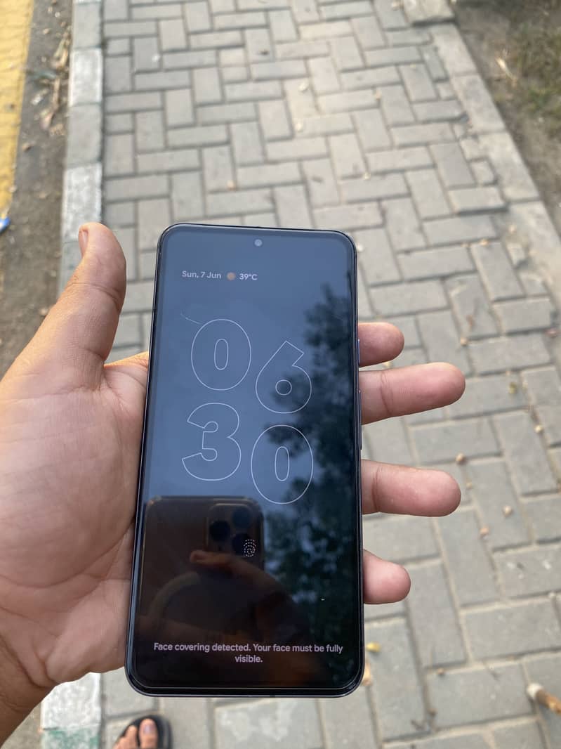 Google Pixel 8 6