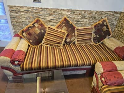 6 Seater Sofa Set with x1 Cofee Table an x2 Side tables