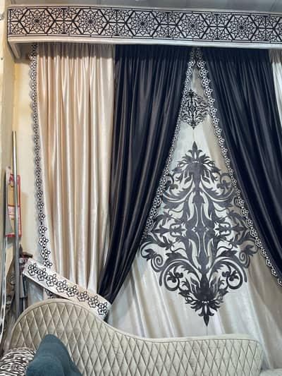 Straight blind 4 curtains 1 box