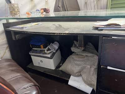 Office table