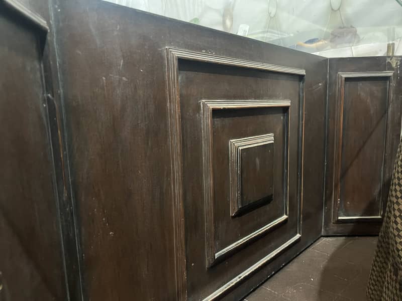 Office table 4