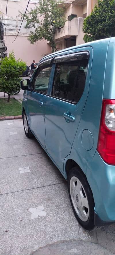 Suzuki Wagon R 2014