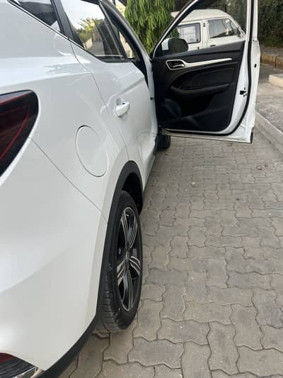 MG ZS 2021
