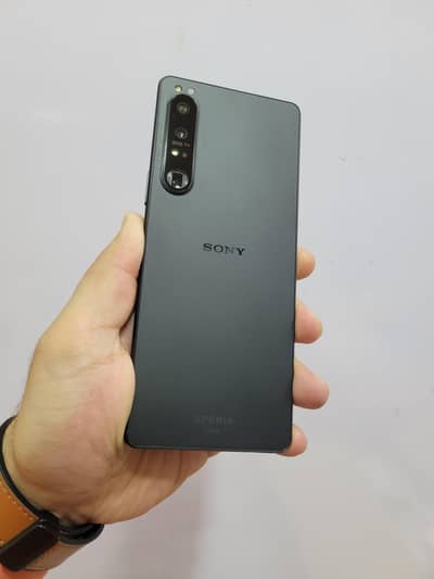 Sony 1 IV NON PTA 4 MONTH SIM TIME