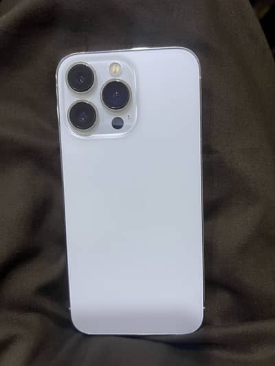 Apple iPhone 13 Pro