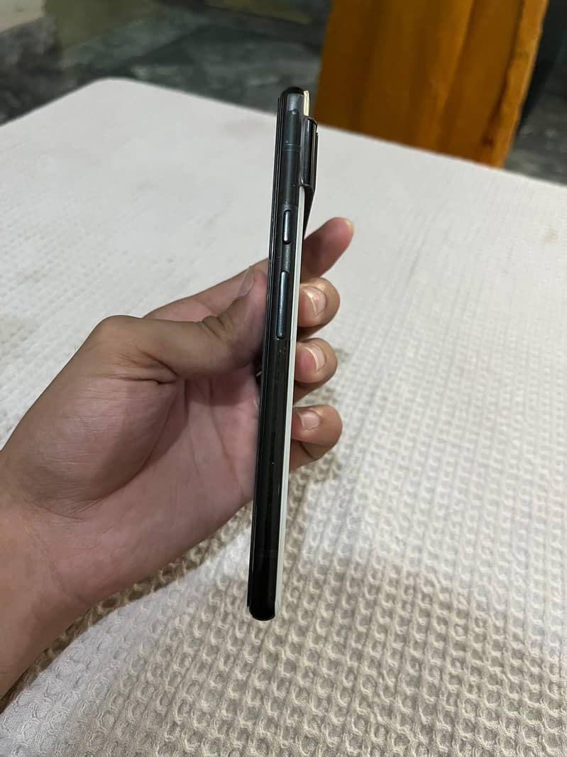 Google Pixel 6 3