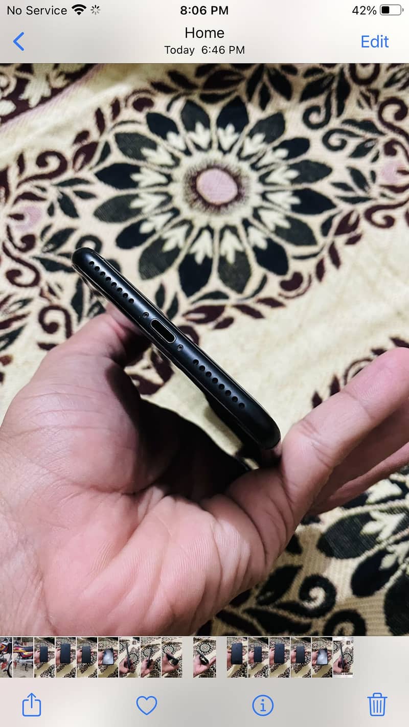 Apple iPhone 7 Plus 2