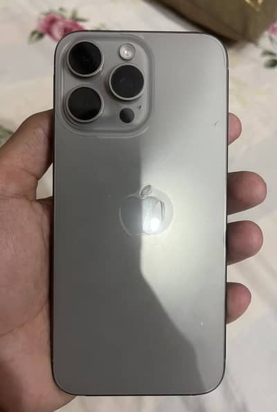 Apple iPhone 15 Pro Max