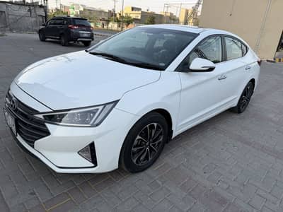 Hyundai Elantra 2021