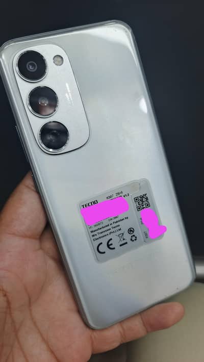 Tecno spark 40 pro+ plus, 256gb, cmplt box, only call 03199354468