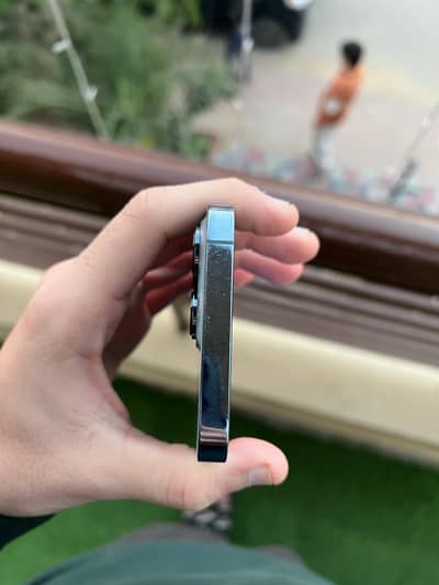 Apple iPhone 13 Pro
