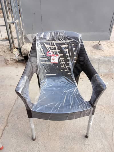 Chairs and table available in reasonable price