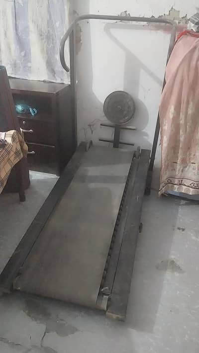 Manual treadmill