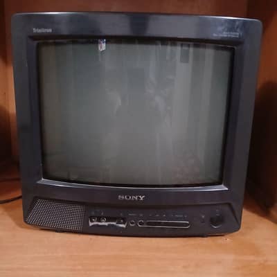 Sony TV 14 inch in good condition for sale