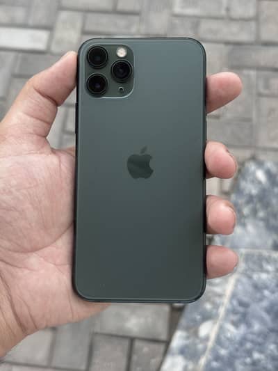 IPhone 11 pro 256gb pta approved waterpack
