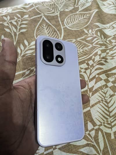 One Plus 15 16/512