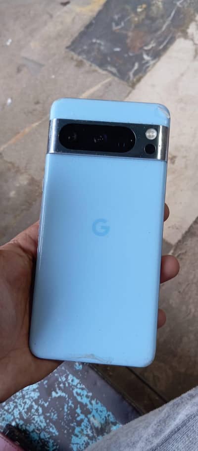 Google Pixel 8 Pro