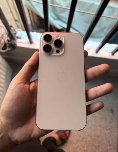 iPhone 16 Pro Max pta
