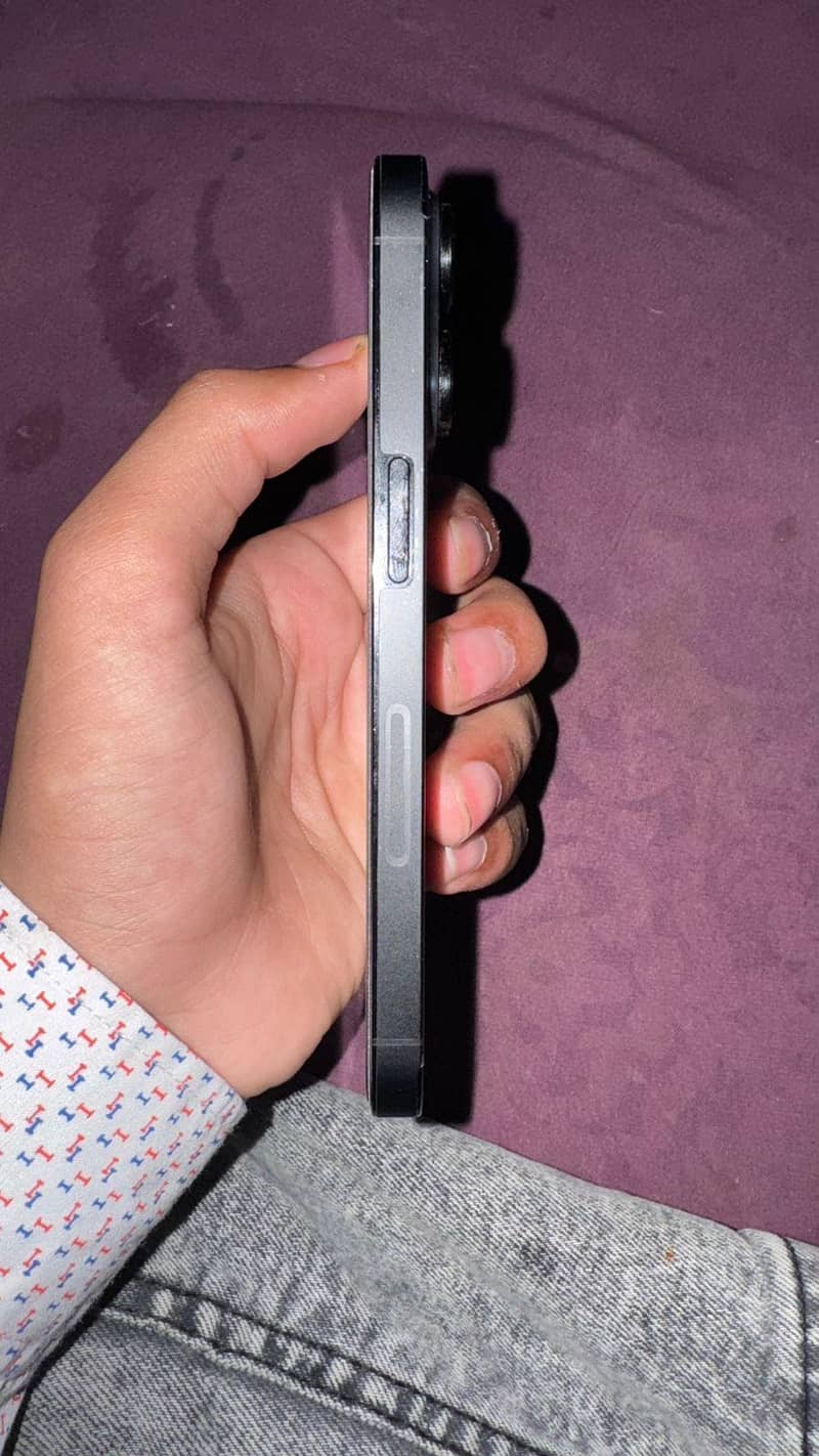Apple iPhone 14 Pro 4