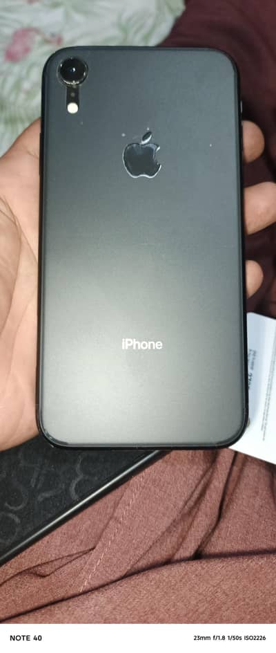 Apple iPhone XR