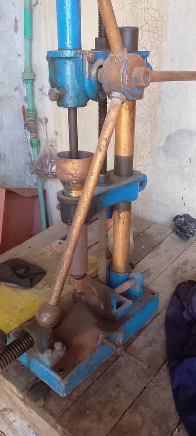 molding machine 2 number
