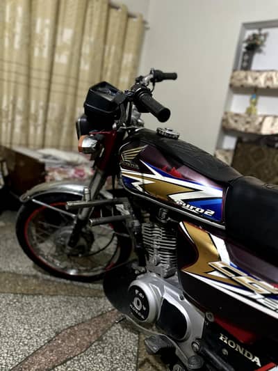 body ka kam hu nay wala ha bas engine all okay ha original ha