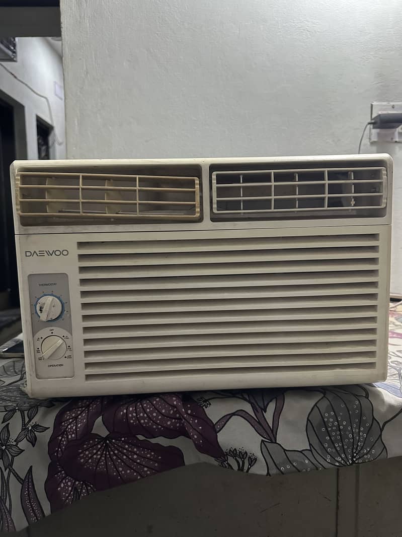 Daewoo window AC 0