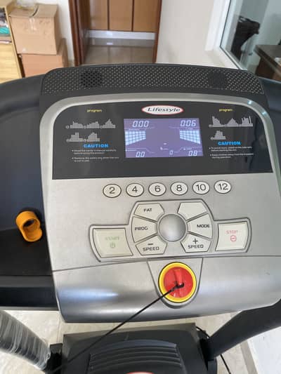 Treadmill Lifestyle T140