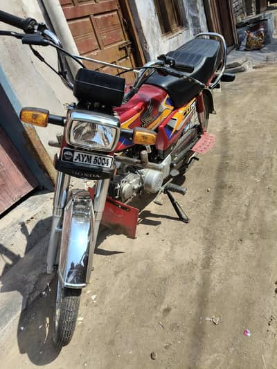 Honda 70 2025 first owner one hand use