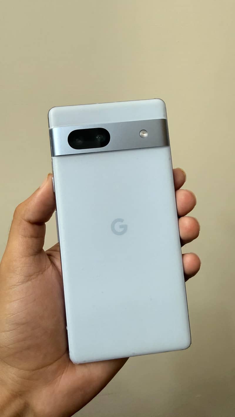 Google Pixel 7a 1