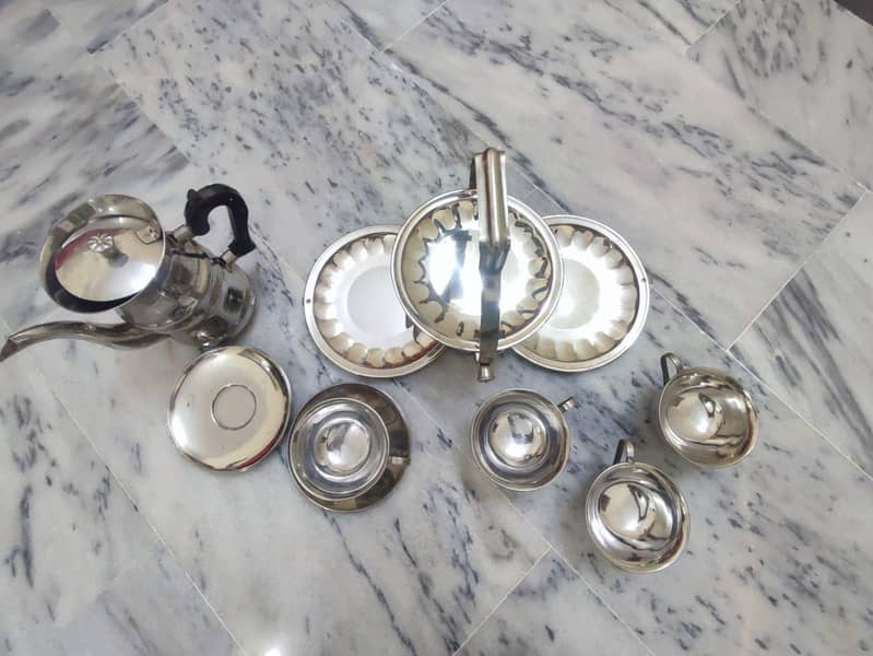 kitchen used ki different items 3