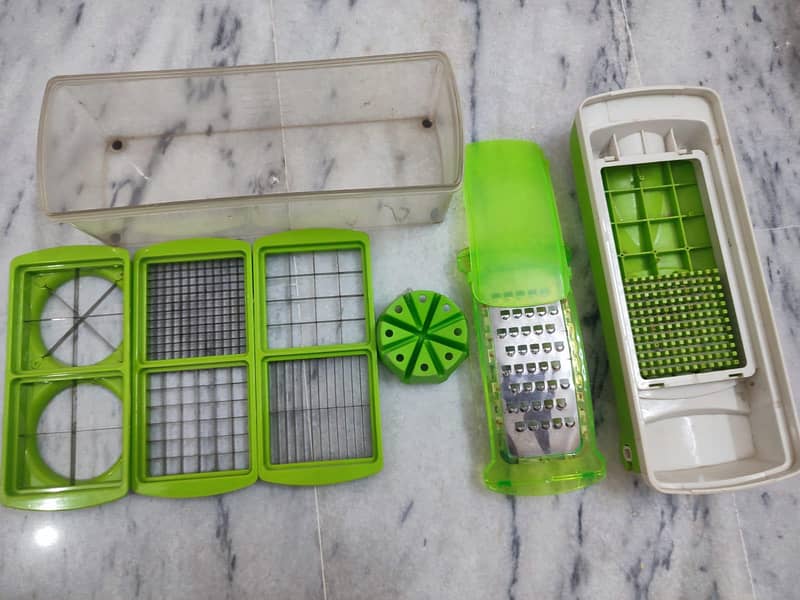 kitchen used ki different items 4