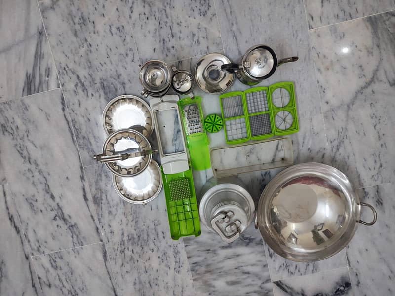 kitchen used ki different items 7