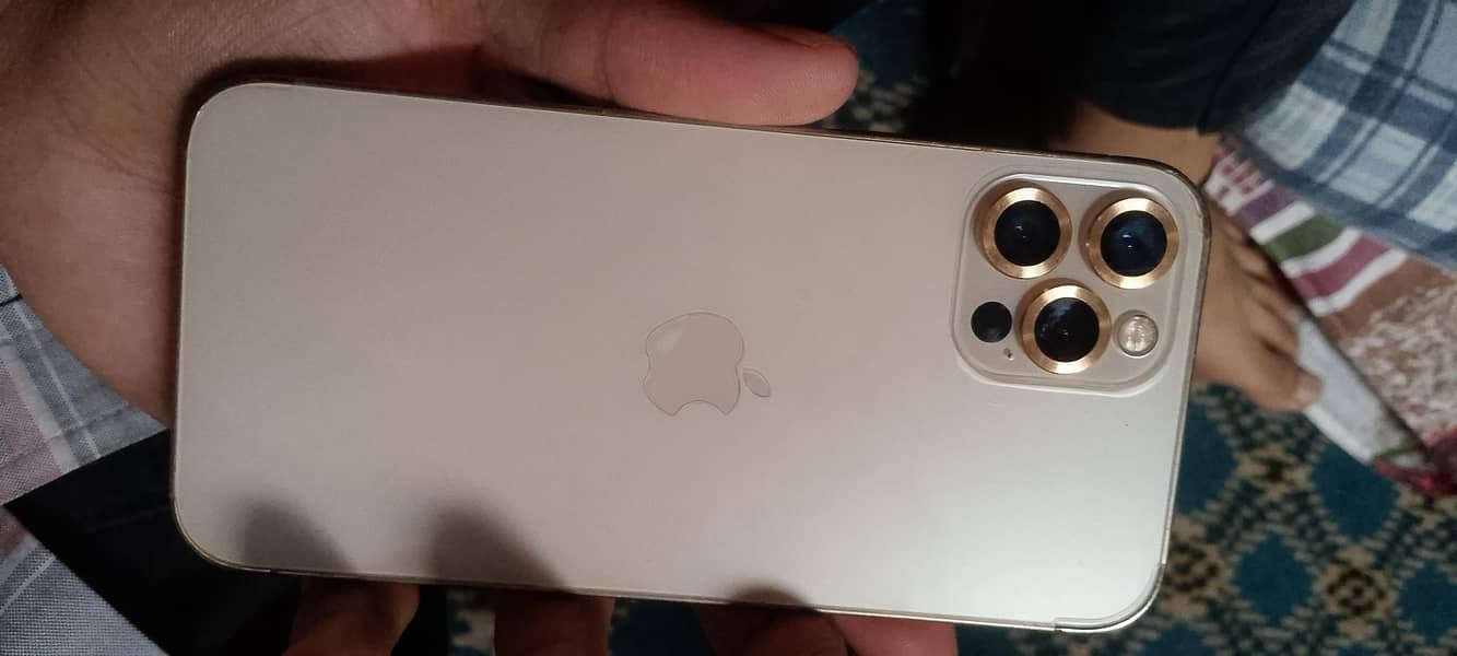 iphone 12pro 1